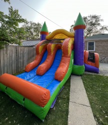 Multicolor Castle DL Bounce House W/Slide